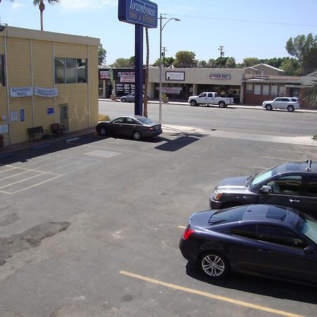 Townhouse Inn And Suites Brawley Kültér fotó