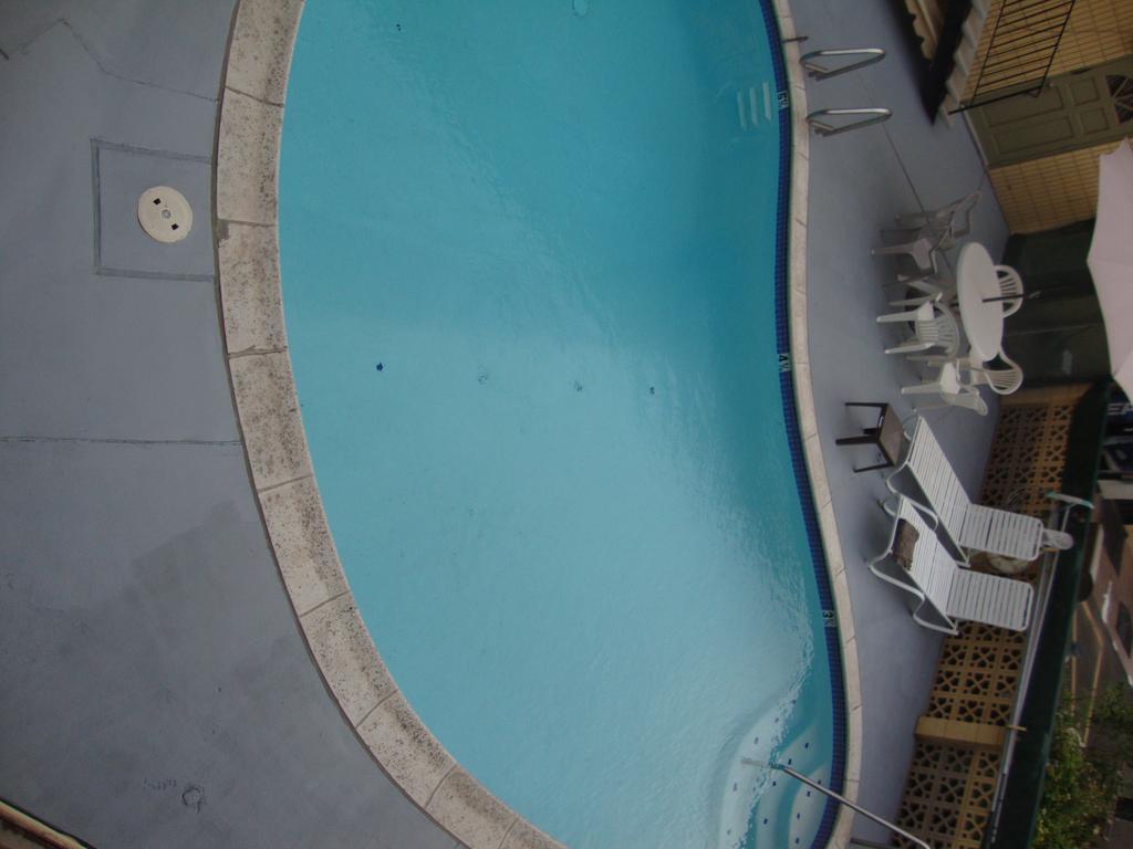Townhouse Inn And Suites Brawley Kültér fotó